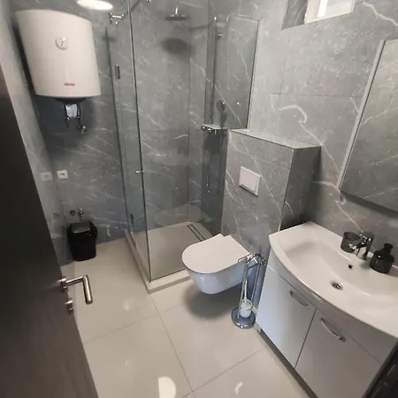 Aqua Apartments Apartment