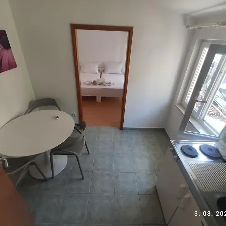 Aqua Apartments Omis