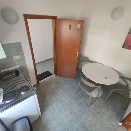 Aqua Apartments Omis