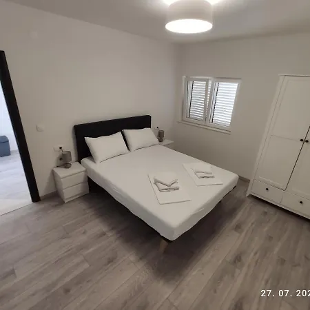 Aqua Apartments * Omis