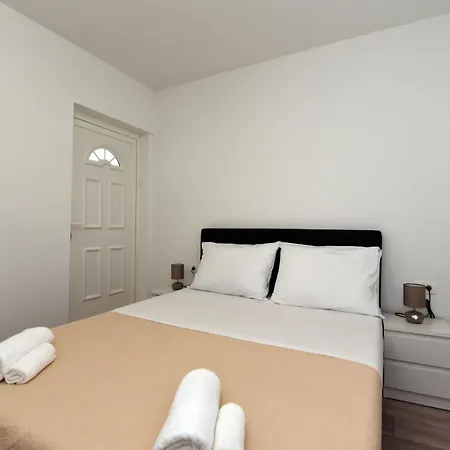 Aqua Apartments
