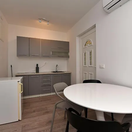 Apartment Aqua Apartments Omis