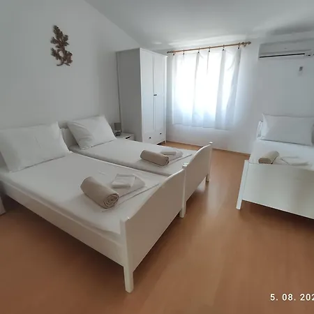 Aqua Apartments Omis
