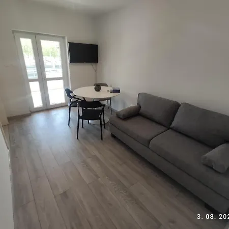 Apartment Aqua Apartments