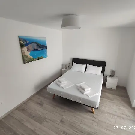 Apartment Aqua Apartments